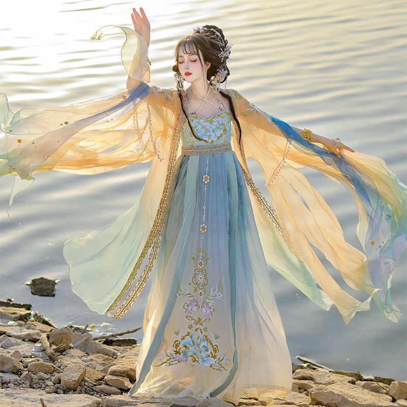 Embroidery Yellow Dress - Robe Hanfu chinoise pour femmes, broderie