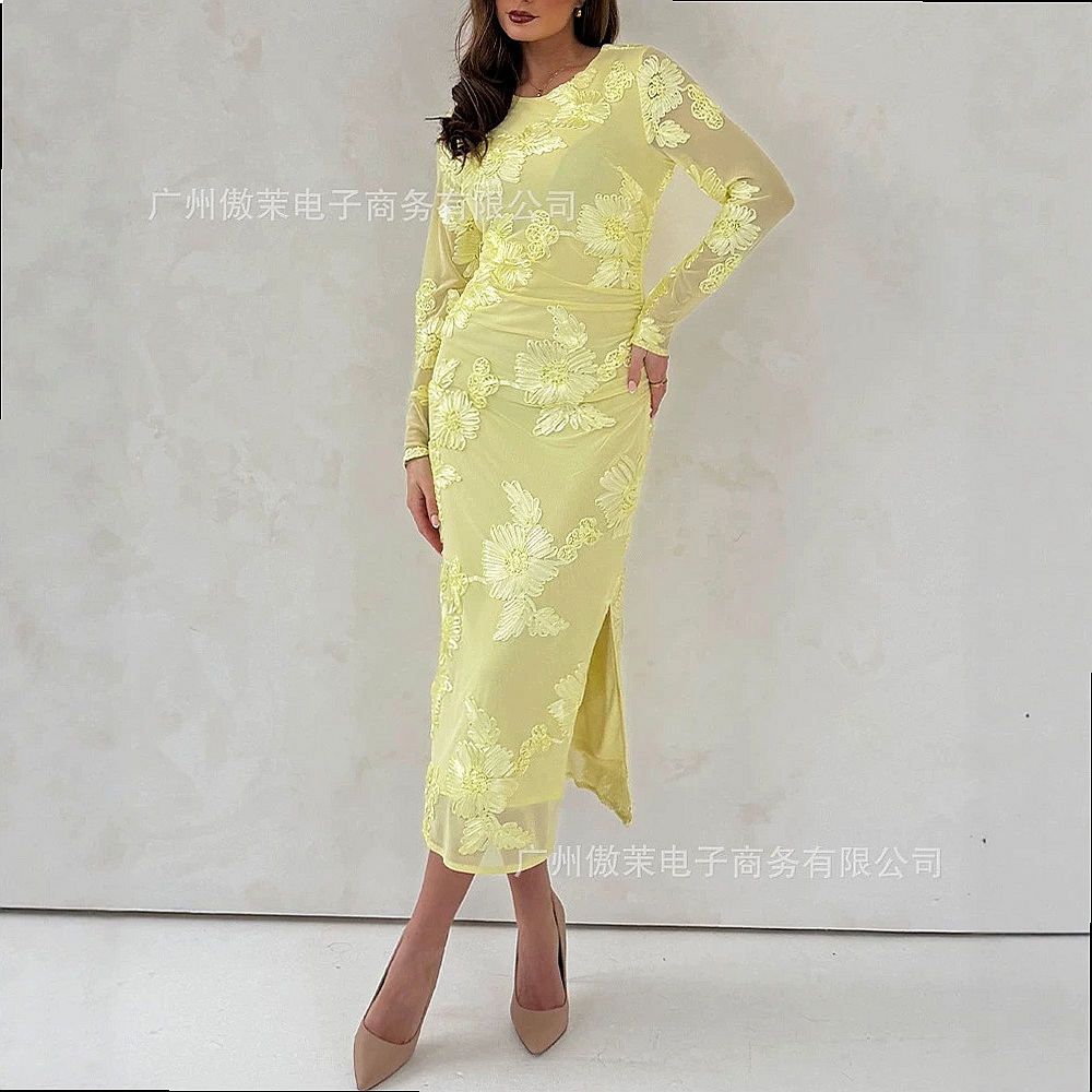 Robe moulante en maille jaune  - Embroidery Yellow Dress avis et prix