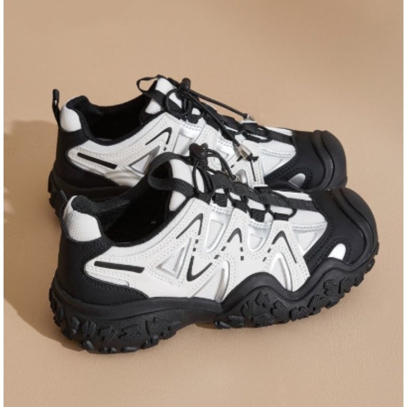 Chaussures de randonnée pour f - Embroidery Garments avis et prix