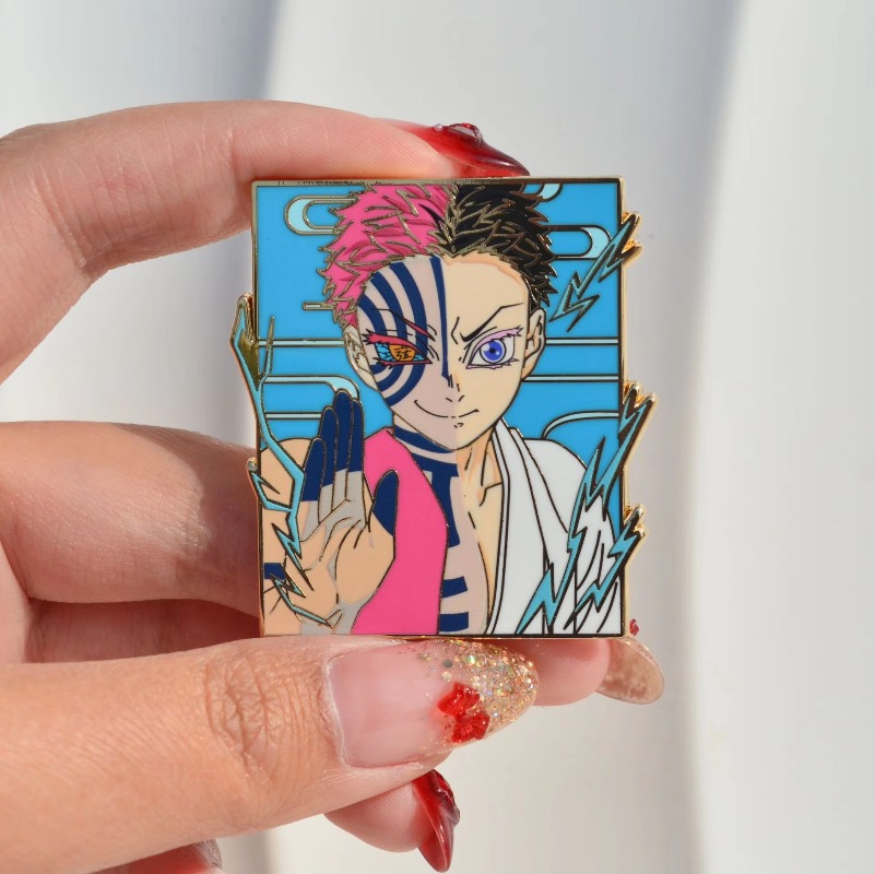 Broche en émail Demon Slayer K - Embroidery Reddit avis et prix
